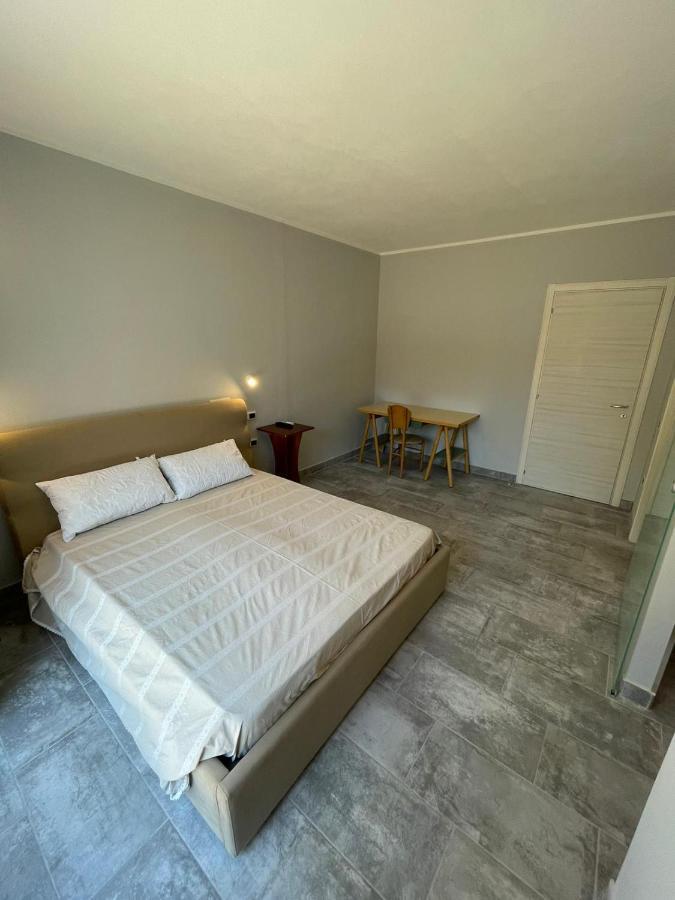 Casa Camere Pistis Assemini Bagian luar foto
